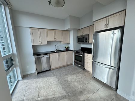 For Lease - 208 Enfield Place Unit# 2603, Mississauga, Ontario - Photo 2