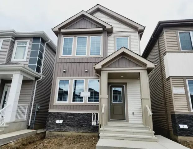 2050 209A Street NW - MAIN | 2050 209A Street NW, Edmonton - Photo 1