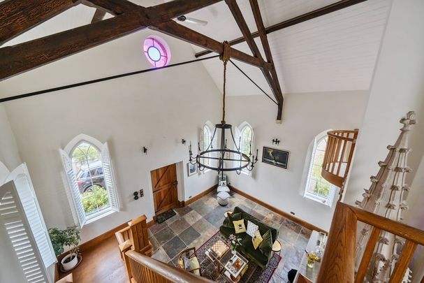 5 bedroom detached house to rent - Photo 1