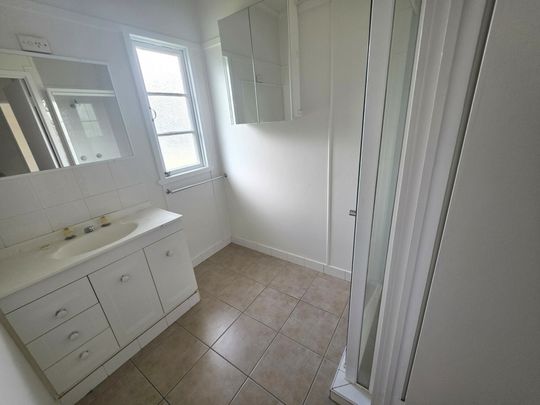 A VERSATILE HIGHSET HOME IN THE HEART OF BUNDABERG WEST - Photo 1
