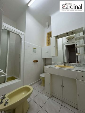 Location Appartement 1 pièce 30m² MARSEILLE 2ème - Photo 2