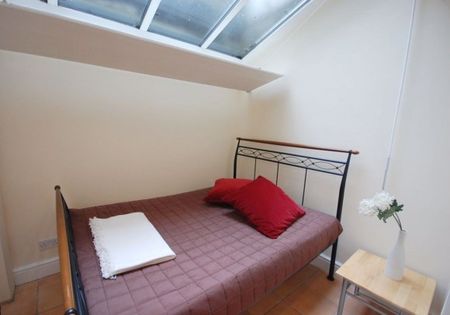 1 Bed - Southwell Gardens, London - Photo 3