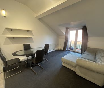 2 Bed Flat, Alexandra Park House, M16 - Photo 1