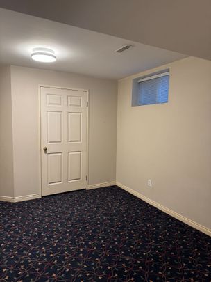 For Lease - 392 East Avenue Unit# Bsmt, Toronto, Ontario - Photo 1