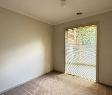 Two Bedroom Unit in the Heart of Noble Park - Photo 5