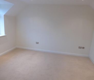 3 bedroom House To Let - Photo 6