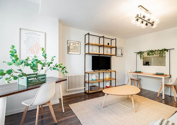 Calle de Galileo, Madrid, Community of Madrid 28015