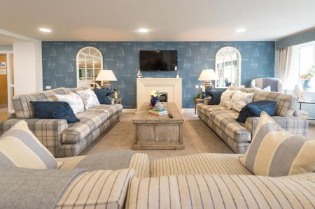 1 bedroom retirement property to rent - Photo 3