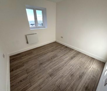 3 bedroom apartment to rent - Photo 5