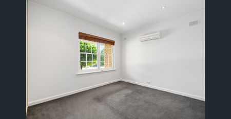 Private Gateway to Unley Park Prestige - Photo 3