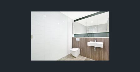 Stunning One Bedroom Apartment For Rent! - Photo 4