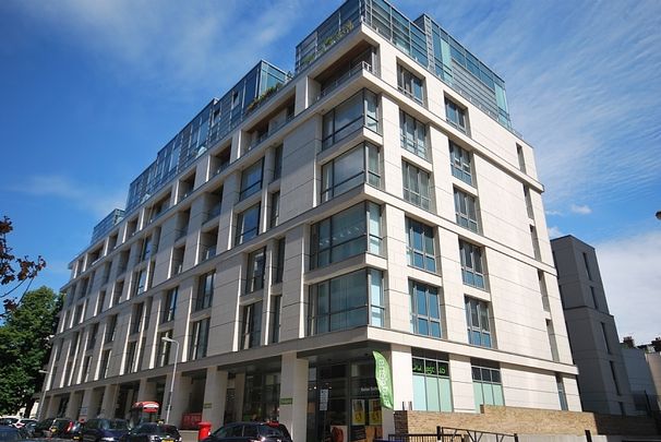 Melrose Apartments, Winchester Road, London NW3 - Photo 1