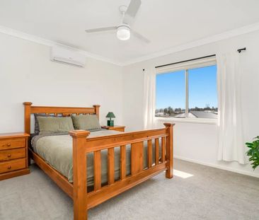 6 Banyan Street, Gillieston Heights NSW 2321 - House For Rent | Domain - Photo 3