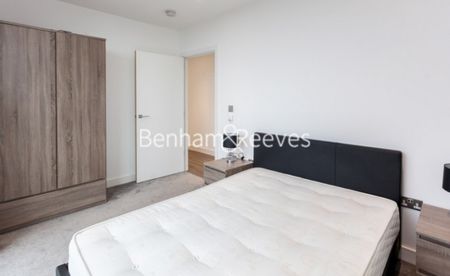 2 Bedroom flat to rent in Hebden Place, Nine Elms, SW8 - Photo 5