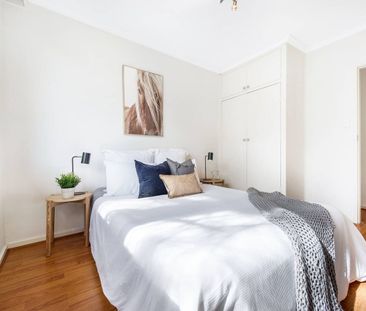 2/2-4 Watson Grove, Glen Huntly VIC 3163 - Apartment For Rent | Domain - Photo 4