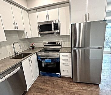 For Lease - 6638 Mcleod Road Unit# 115, Niagara Falls, Ontario - Photo 2