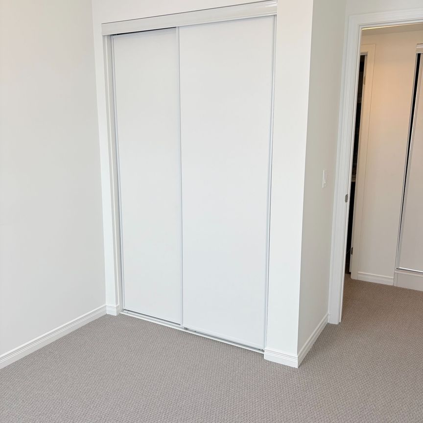 For Lease - 4320 Ebenezer Road Unit# 3, Brampton, Ontario - Photo 1