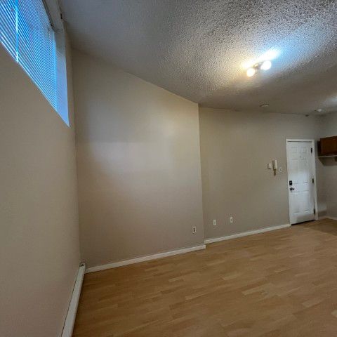 #101 – 2191 West 1st Avenue, Vancouver Bc V6k 1e7 - Photo 1