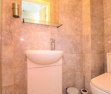 Studio to rent - Photo 5