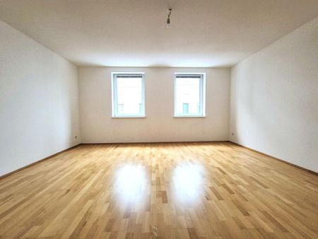 Hessenplatz! Schöne, gepflegte Wohnung mit Balkon, 85 m² WNFL im 1. OG mit Lift, Garage optional! Landstraßennähe! - Photo 5