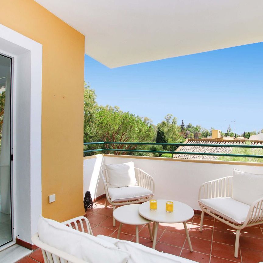 Piso de alquiler en Avenida de Los Andaluces, 55, Casasola - Photo 1