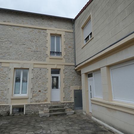 Location Appartement 2 pièces 29m² - Photo 4