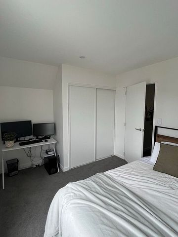 Furnished New Townhouse Petone - Photo 2