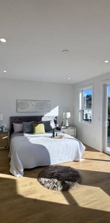 Luxurious Executive Home on Crestview Dr, Chilliwack BC - Photo 1