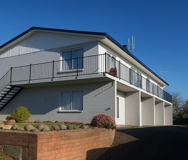 Check out this well-maintained, self-contained downstairs flat in t... - Photo 6