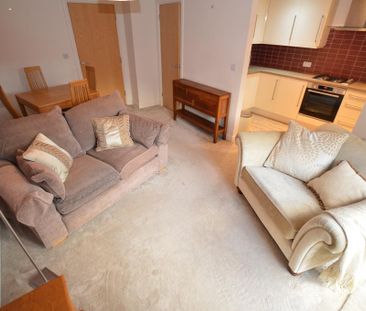 2 bedroom apartment to rent - Photo 1