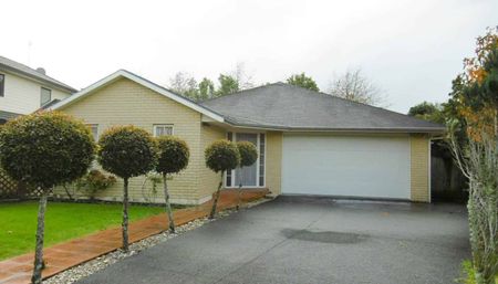 ALBANY FAMILY LIVING - Photo 2