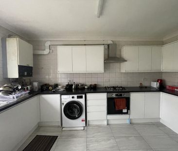 1 bedroom semi-detached house to rent - Photo 6