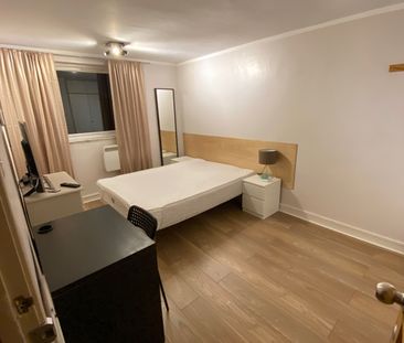 Room in a Shared Flat, Palace Parade, E17 - Photo 2