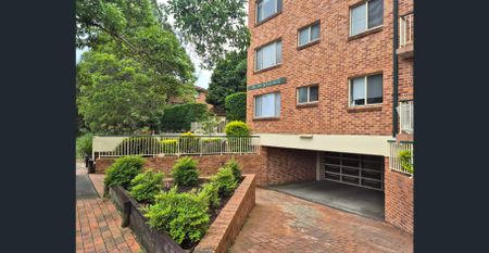 Apartment Living in Caringbah - Photo 2