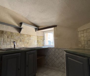 Location Appartement 2 pièces 58m² GRIGNAN 26230 - Photo 1