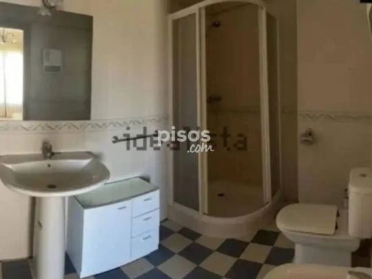 Piso en alquiler en Villarrobledo - Photo 1