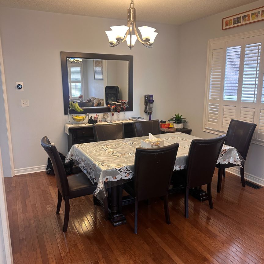 For Lease - 89 Fairwood Circle, Brampton, Ontario - Photo 1
