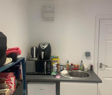 Studio to rent - Photo 6