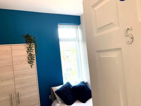 6 bedroom house share to rent - Photo 3