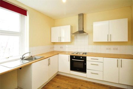 1 bedroom flat to rent - Photo 4