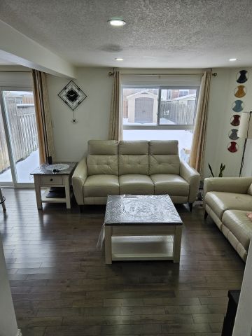 For Lease - 145 Stephanie Drive, Guelph, Ontario - Photo 2