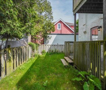 For Lease - 33 Rose Avenue Unit# Main, Brantford, Ontario - Photo 3