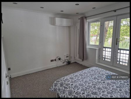 5 bedroom terraced house to rent - Photo 3