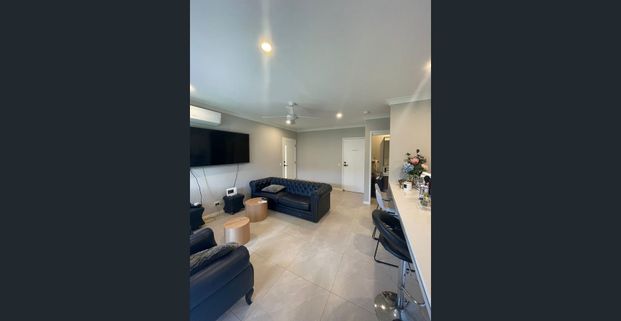 Fully furnished Private Room with Shared Bath & Bills Included! (Women Only) - Photo 1