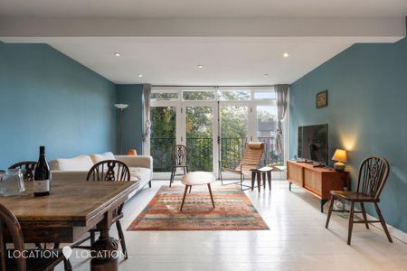 2 bedroom flat to rent - Photo 2