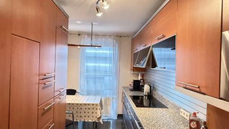 Mischek Tower: Möblierte 3,5 Zimmer mit Loggia und Weitblick auf den Donaupark! - Foto 2