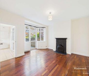 Leith Close, London, NW9 - Photo 1