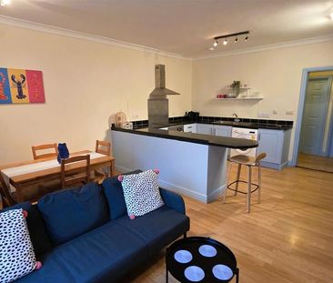 2 bedroom flat to rent - Photo 3