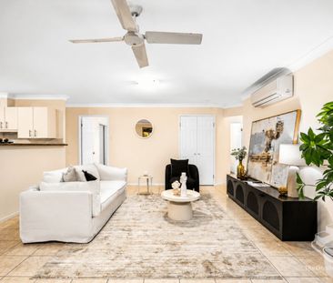 Spacious Family Home in a Quiet Calamvale Location - Photo 4