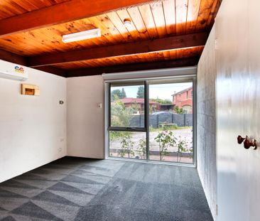 9 Wicks Court, Oakleigh South VIC 3167 - House For Rent | Domain - Photo 5